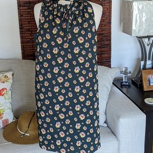 Loft.  Dress.         A107